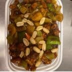 Best Kung Pao Chicken with Peanuts in Perrysburg, OH